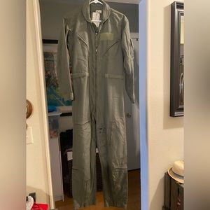 Men’s coveralls Flyers army green size 38R chi-27p